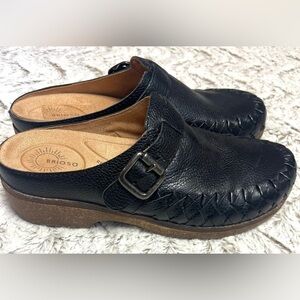 Brioso Jordyn Black Leather Braided Clogs Mules Women's Size 6.5 NWOT